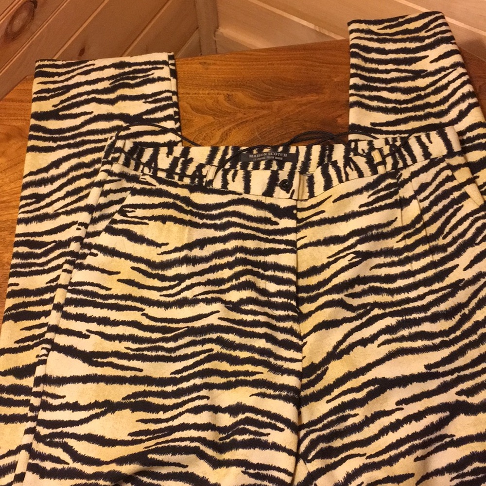 Maison Scotch Animal print pants.